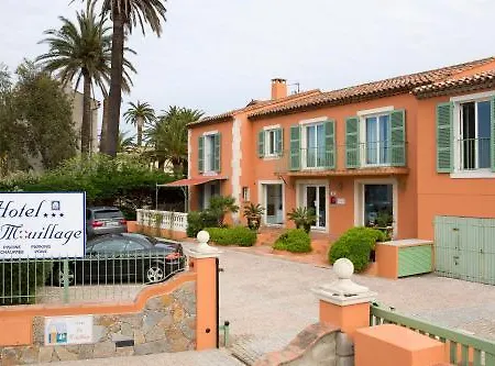 Le Mouillage מלון סן טרופז