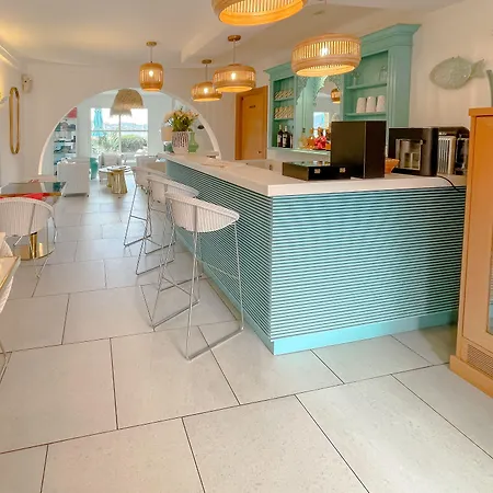 Hotel Le Mouillage 4*