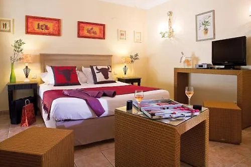 Le Mouillage Szálloda 4*