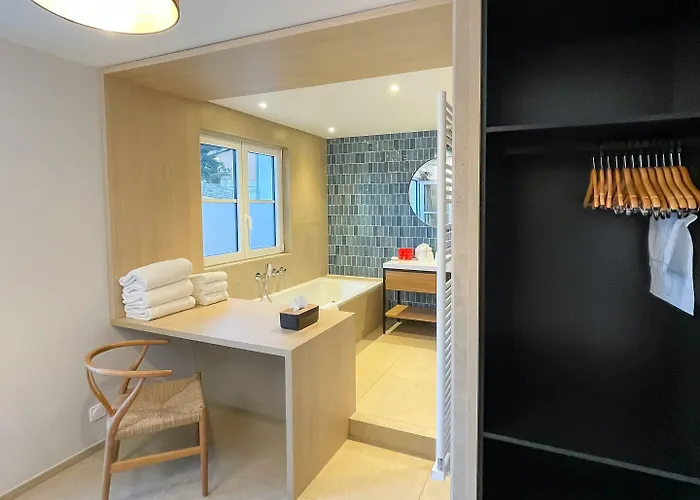 Le Mouillage מלון